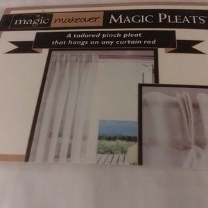 Magic pleats panels